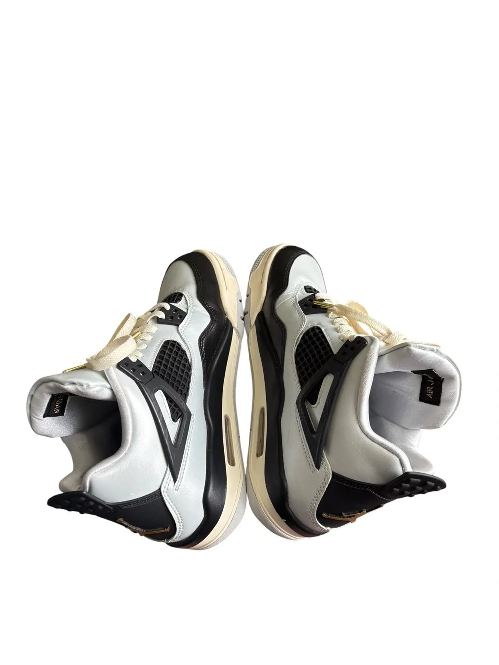 Jordan 4 Retro "Platinum Gold" GS size 6Y. - Picture 7 of 9